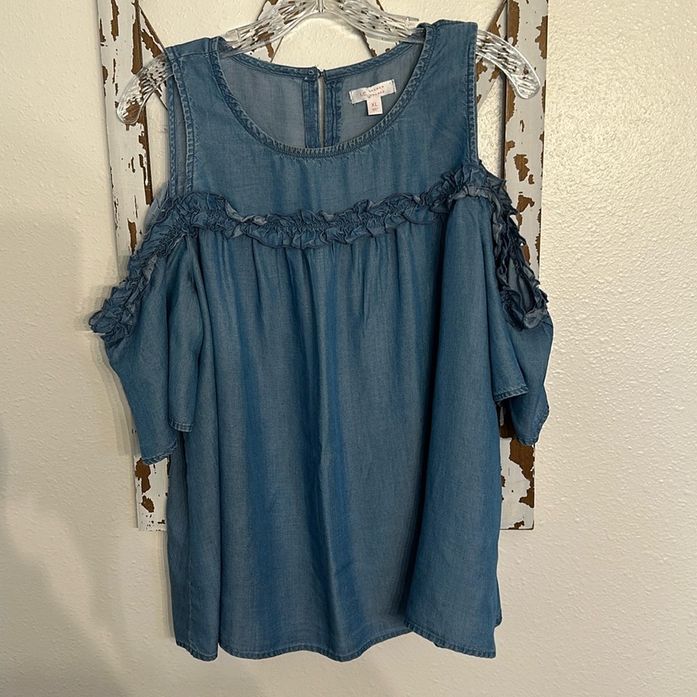 Lauren Conrad cold shoulder top